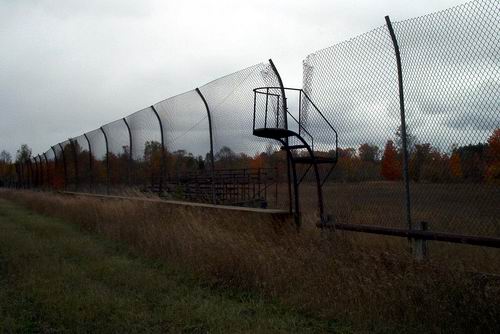 B&L Speedway - Grandstand With Flagman Stand Courtesy Ron Gross (newer photo)